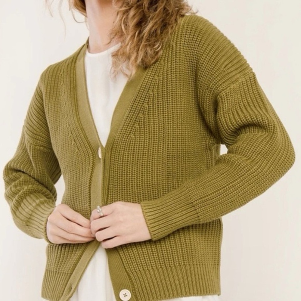 Tradlands Shelter Cardigan - Olive Medium